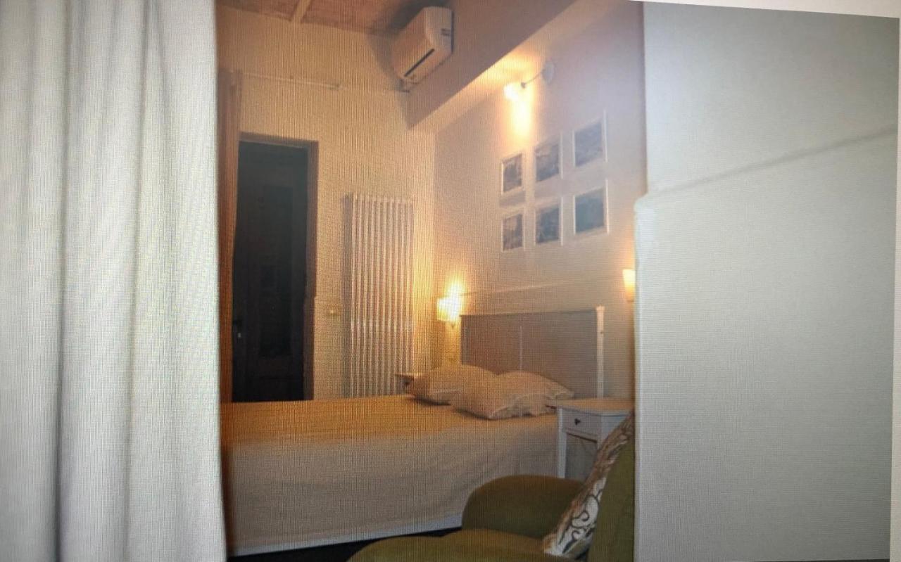 פסקרה Bed And Breakfast Piazza Mercato מראה חיצוני תמונה